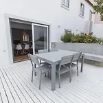 Lovelystay - Chic, Citrus - Private Garden Lägenhet Lisboa