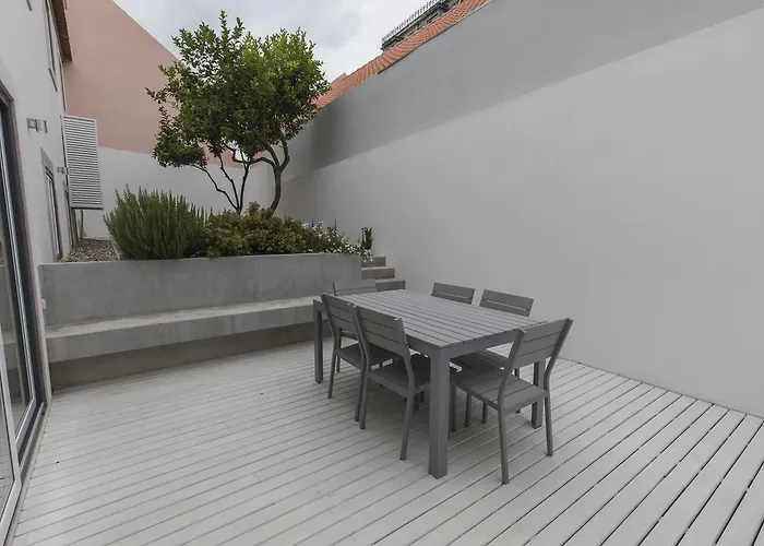 Lovelystay - Chic, Citrus - Private Garden Apartamento
