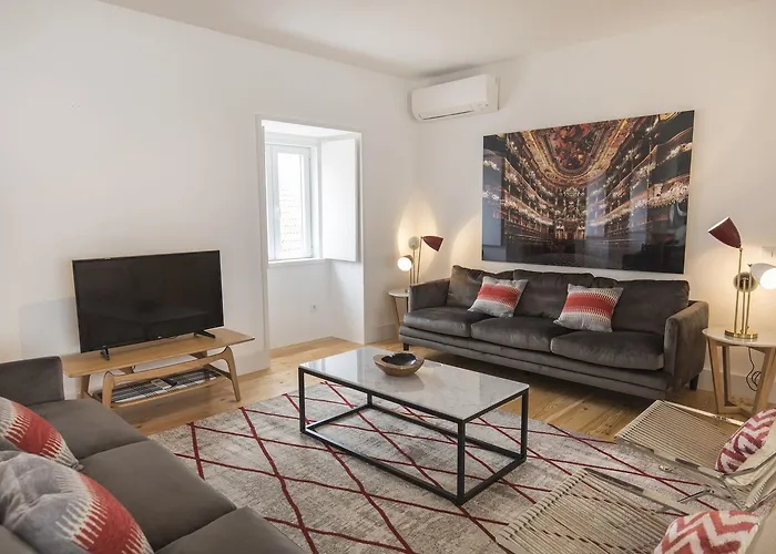 Lovelystay - Chic, Citrus - Private Garden Apartamento