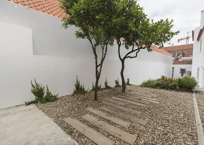 Lovelystay - Chic, Citrus - Private Garden * Lisboa