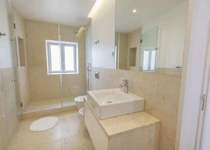 Lovelystay - Chic, Citrus - Private Garden *