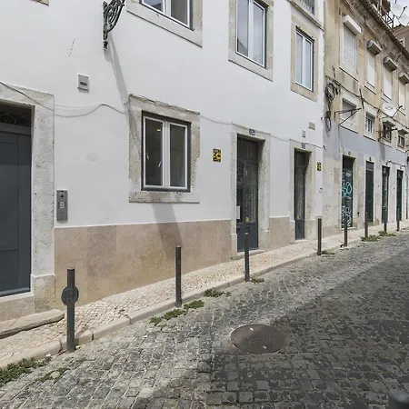 Lovelystay - Chic, Citrus - Private Garden Lissabon